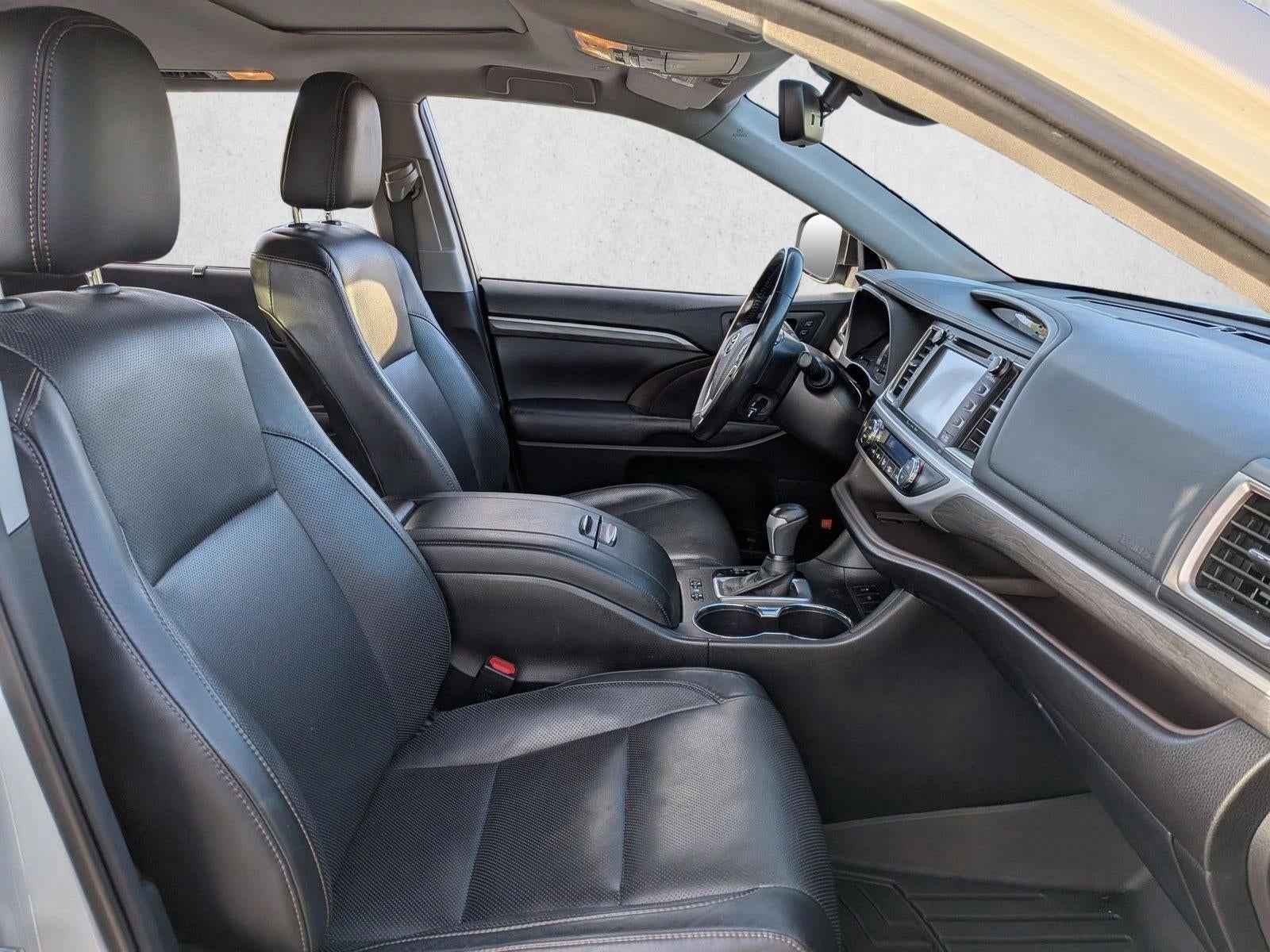 2019 Toyota Highlander Limited V6 FWD (GS)