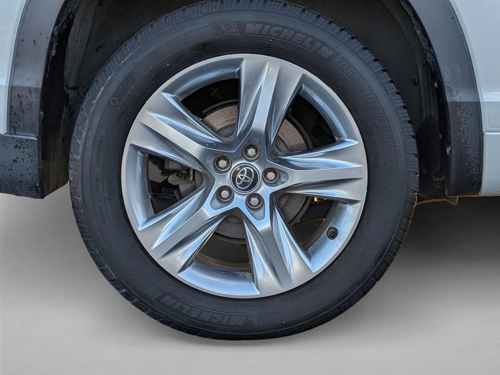 2019 Toyota Highlander Limited V6 FWD (GS)