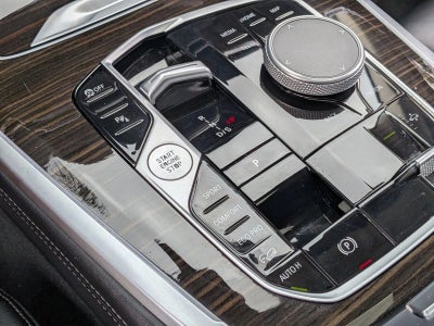 2023 BMW X7 xDrive40i Sports Activity Vehicle