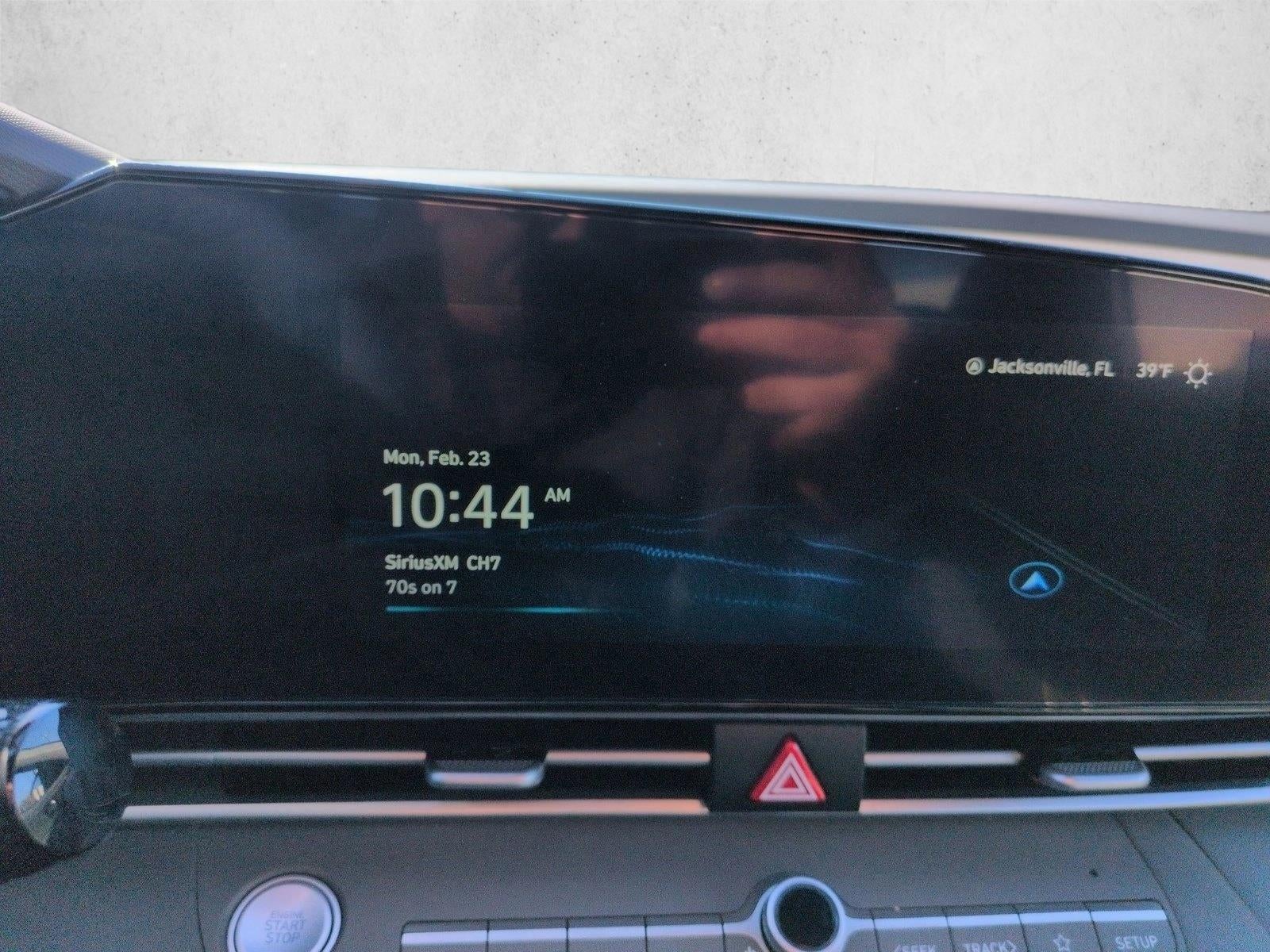 2023 Hyundai ELANTRA SEL IVT