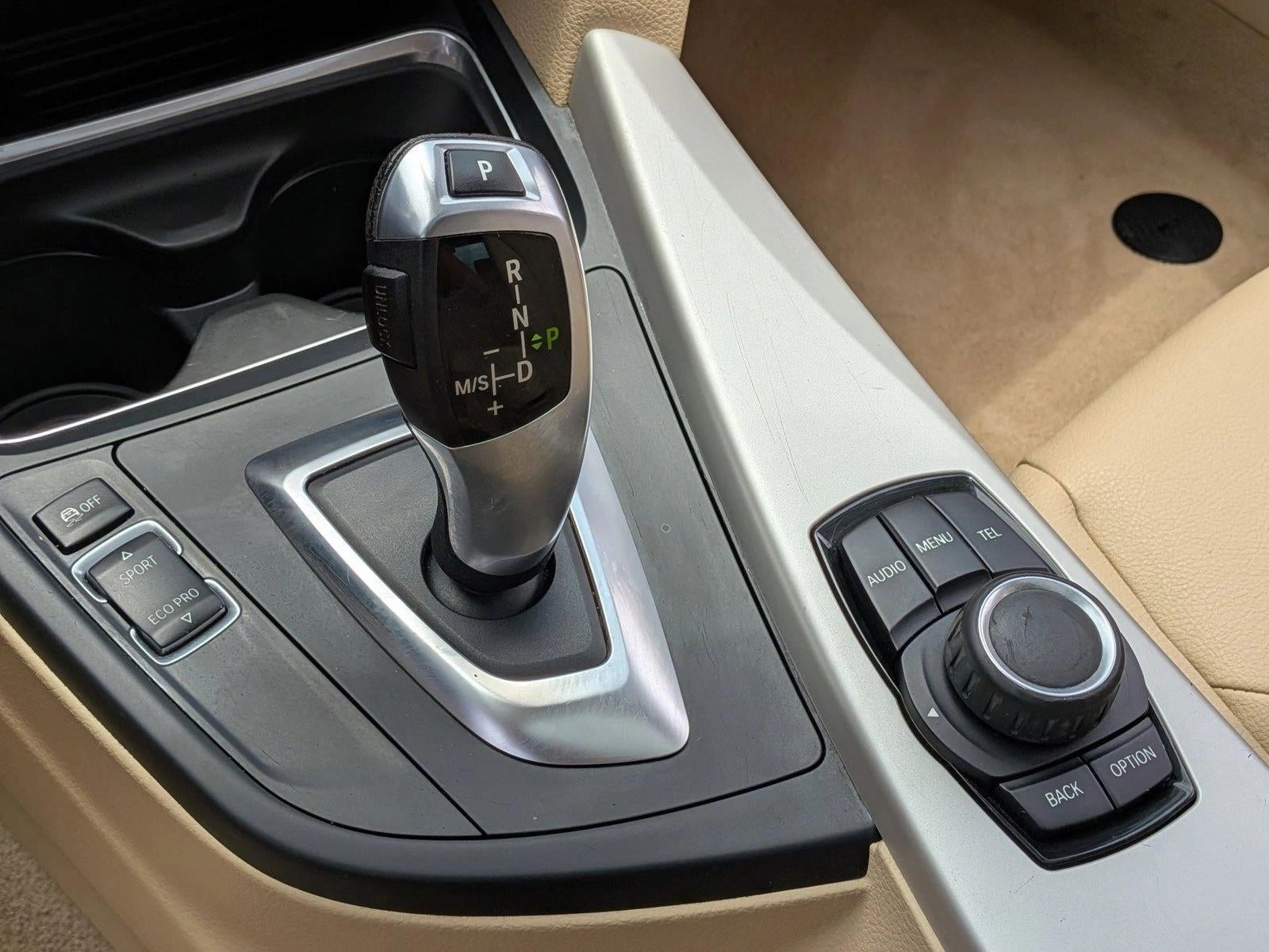 2015 BMW 320i Sedan