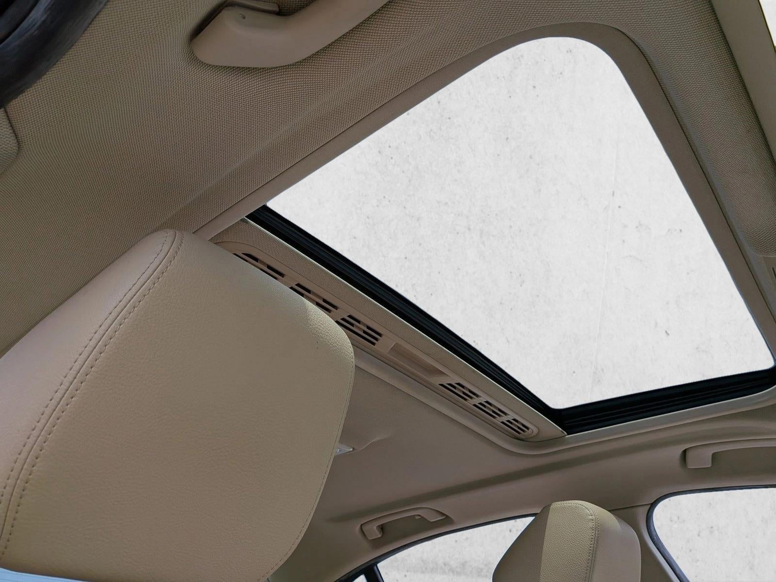 2015 BMW 320i Sedan