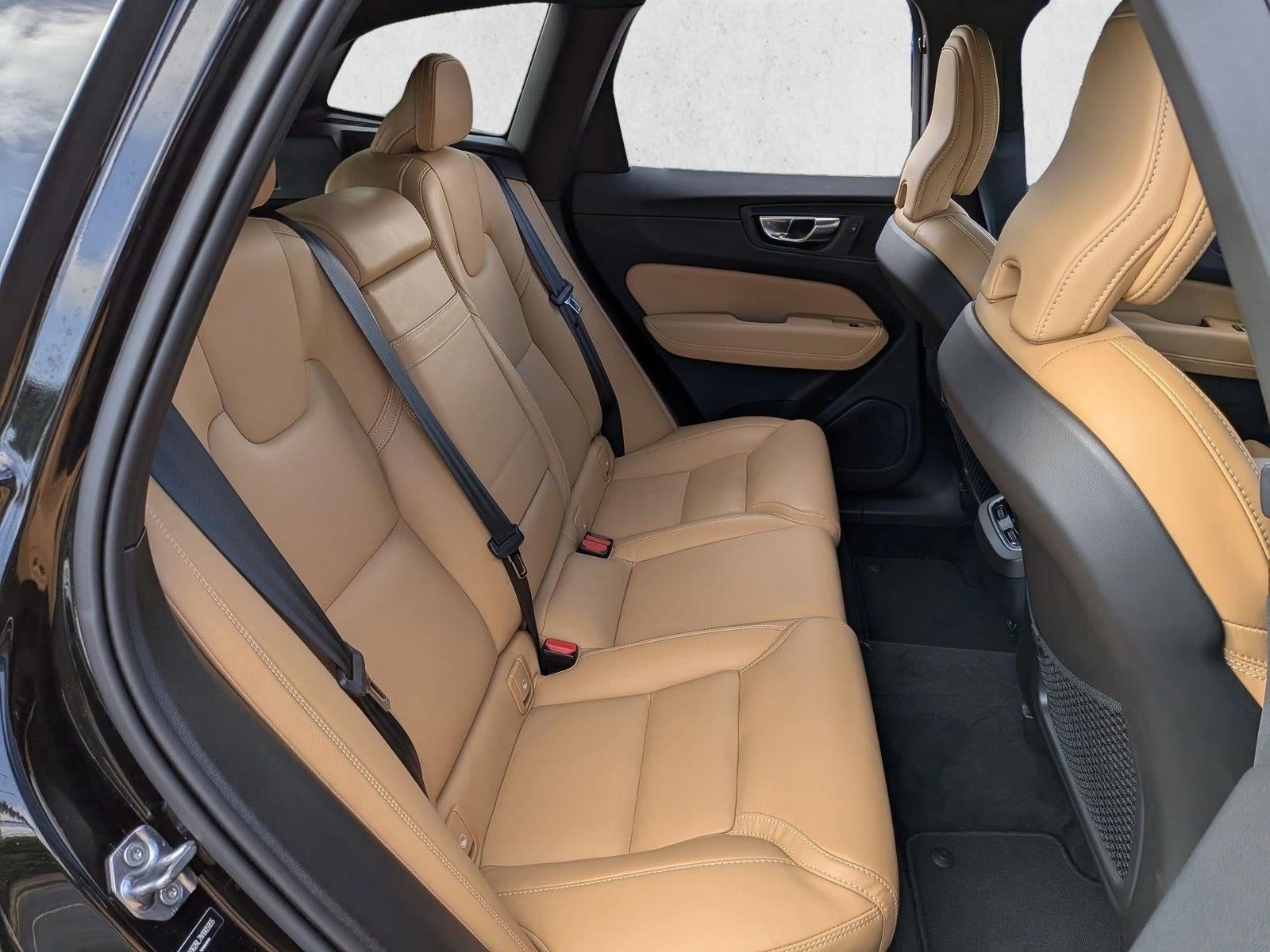 2022 Volvo XC60 B6 AWD Inscription