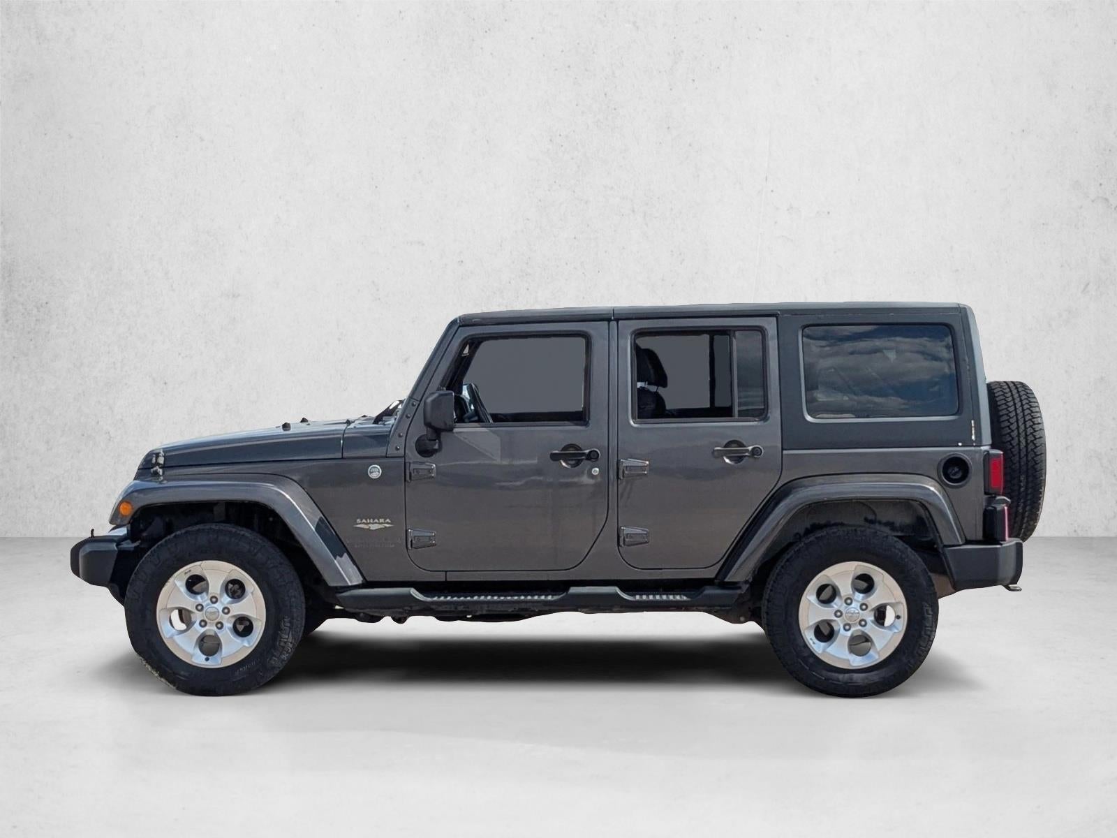 2014 Jeep Wrangler Unlimited 4WD 4dr Sahara