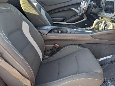 2019 Chevrolet Camaro 2dr Coupe 1LT