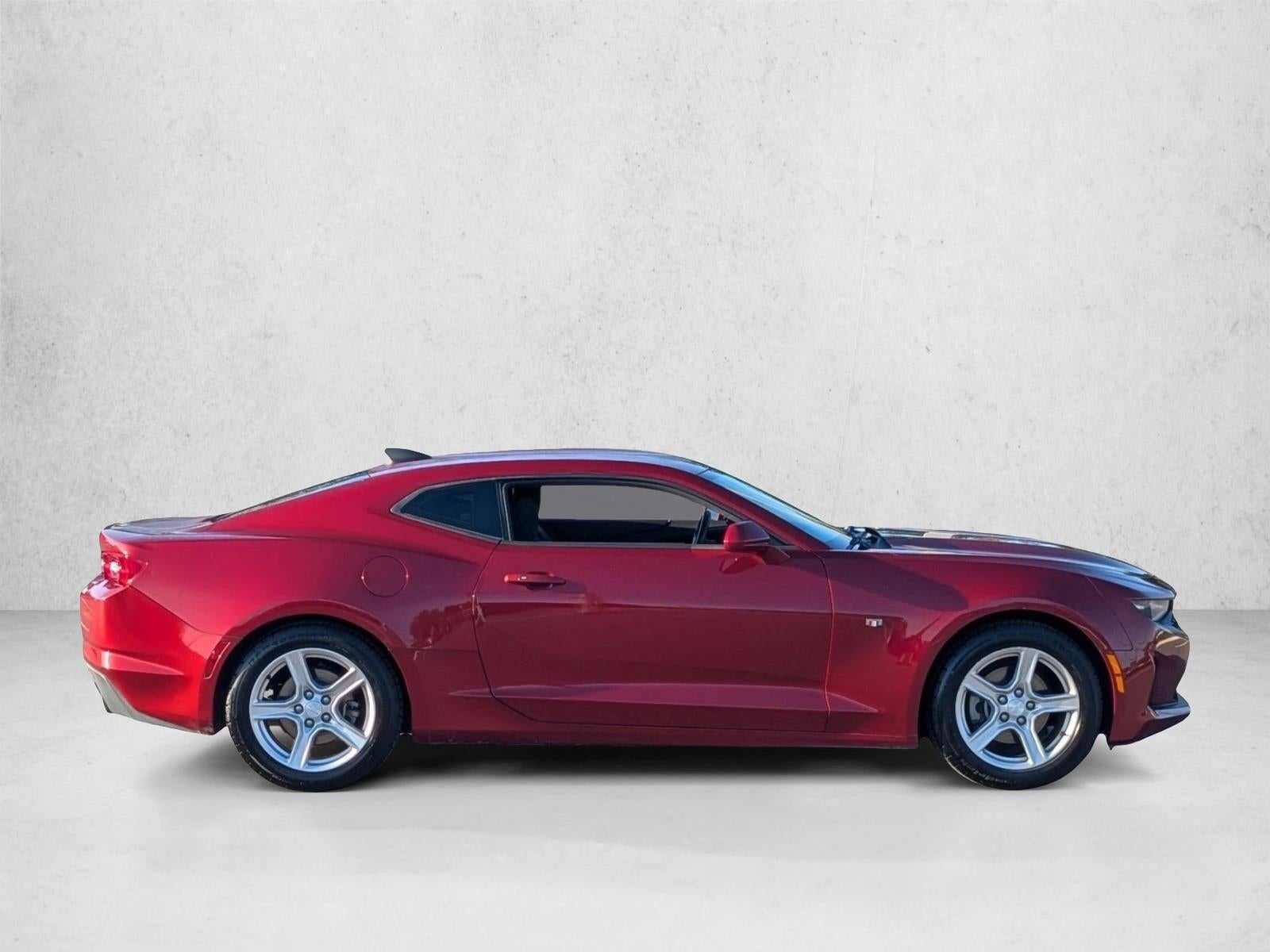 2019 Chevrolet Camaro 2dr Coupe 1LT