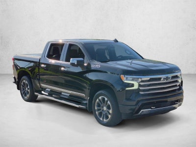 2022 Chevrolet Silverado 1500 Crew Cab Short Box 4-Wheel Drive High Country