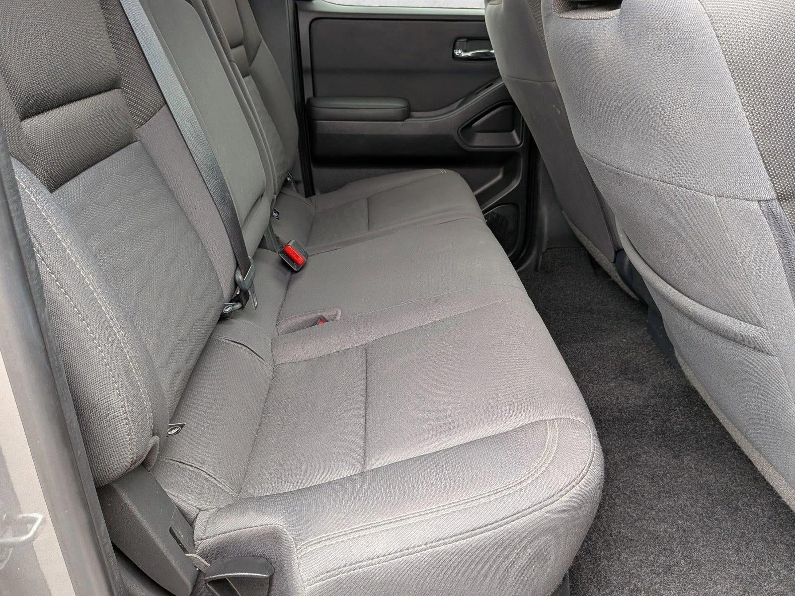 2023 Nissan Frontier Crew Cab 4x4 SV Auto