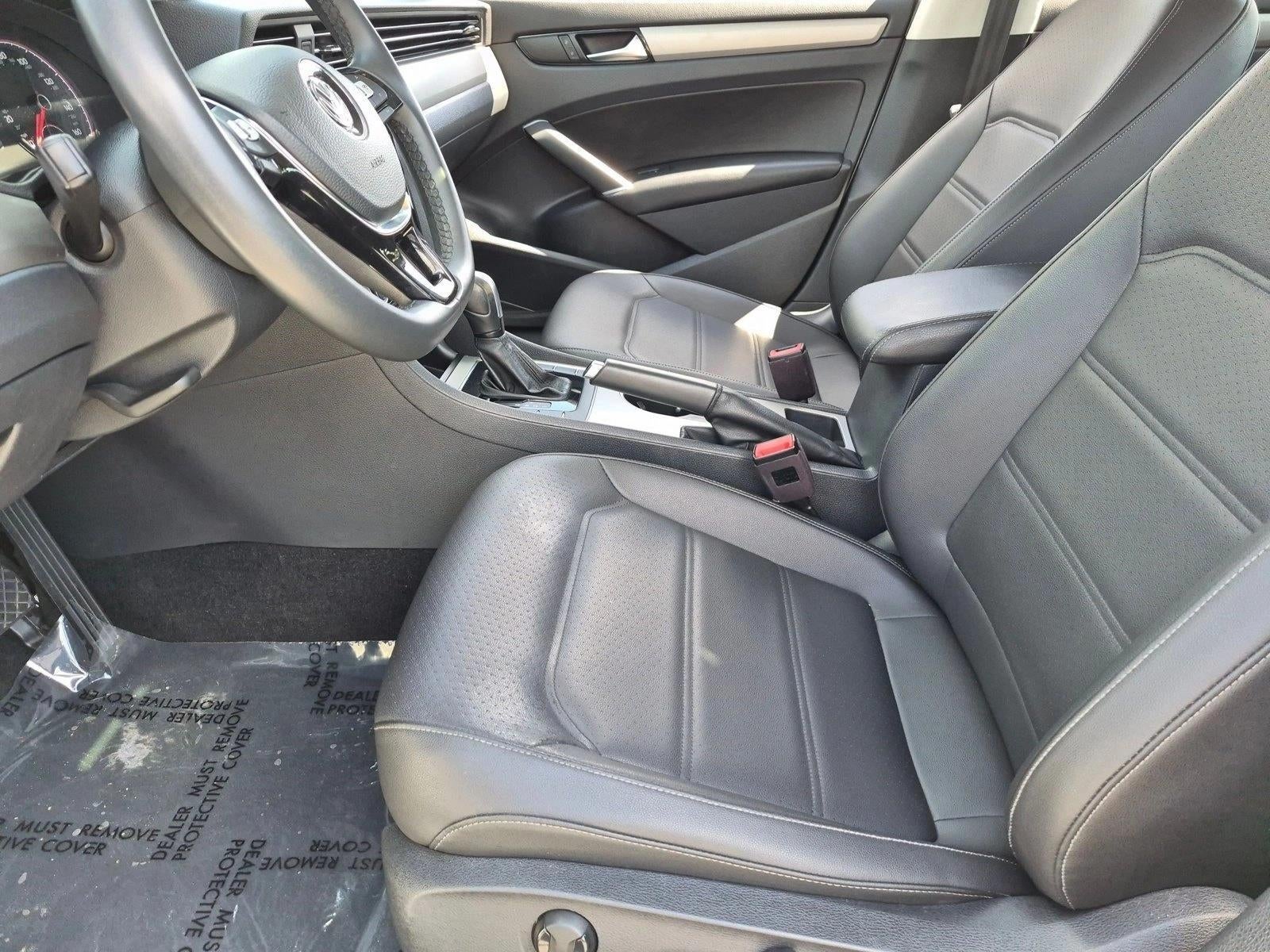 2022 Volkswagen Passat 2.0T SE Auto