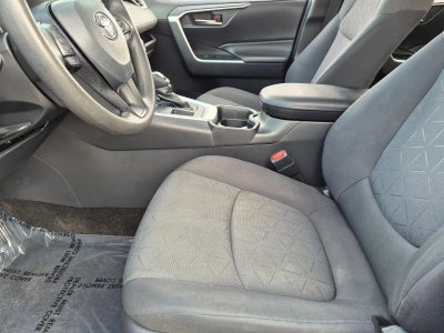 2019 Toyota RAV4 XLE FWD (GS)