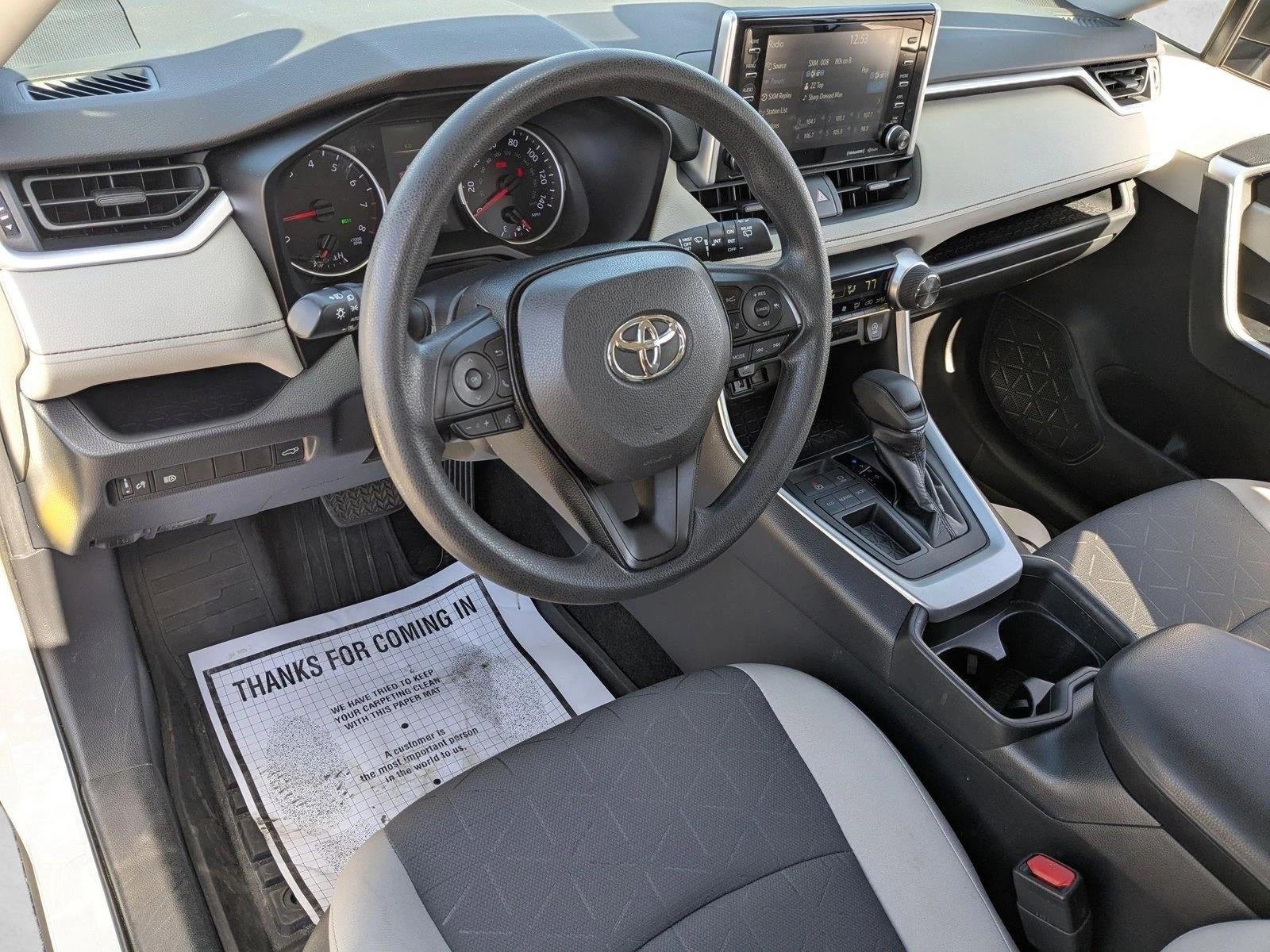 2020 Toyota RAV4 XLE FWD (GS)