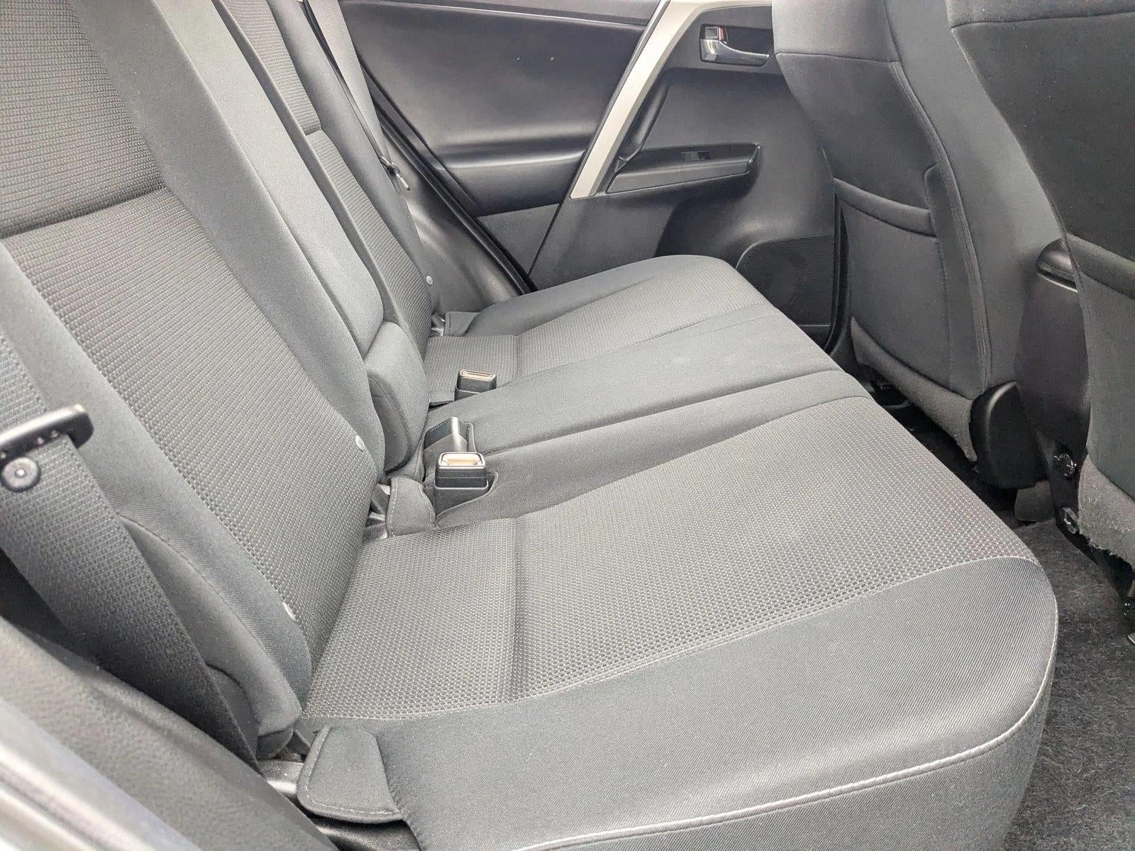 2018 Toyota RAV4 XLE FWD (GS)