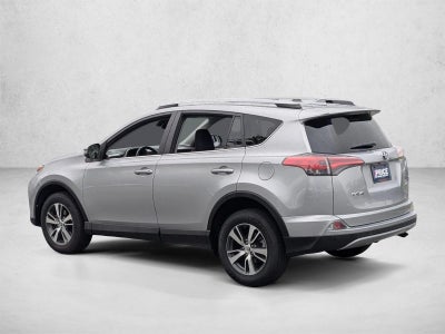 2018 Toyota RAV4 XLE FWD (GS)