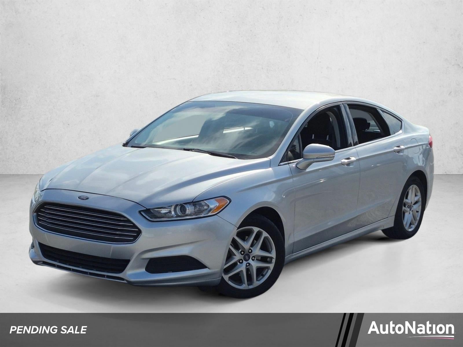 2016 Ford Fusion 4dr Sdn SE FWD