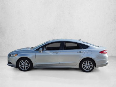 2016 Ford Fusion 4dr Sdn SE FWD