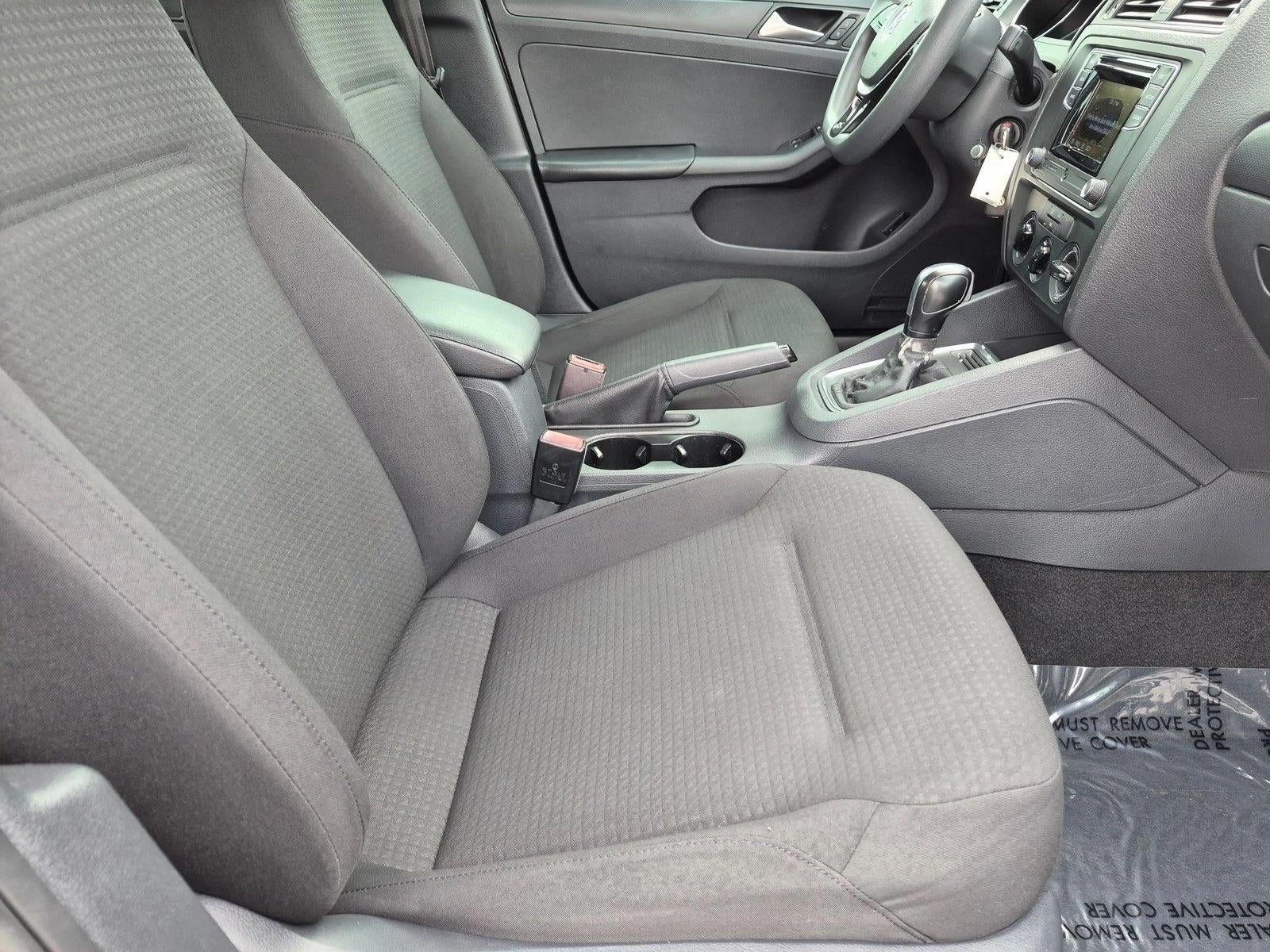 2016 Volkswagen Jetta 4dr Auto 1.4T S Sedan