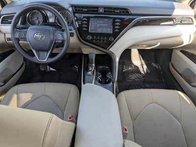 2018 Toyota Camry LE Auto (SE)