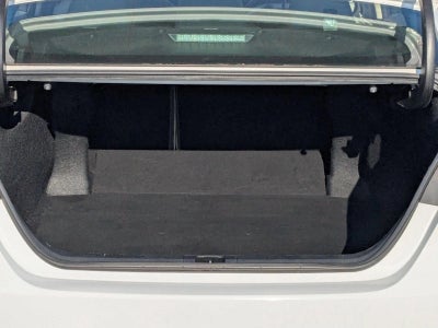 2018 Toyota Camry LE Auto (SE)