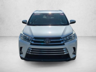 2019 Toyota Highlander Limited V6 FWD (GS)