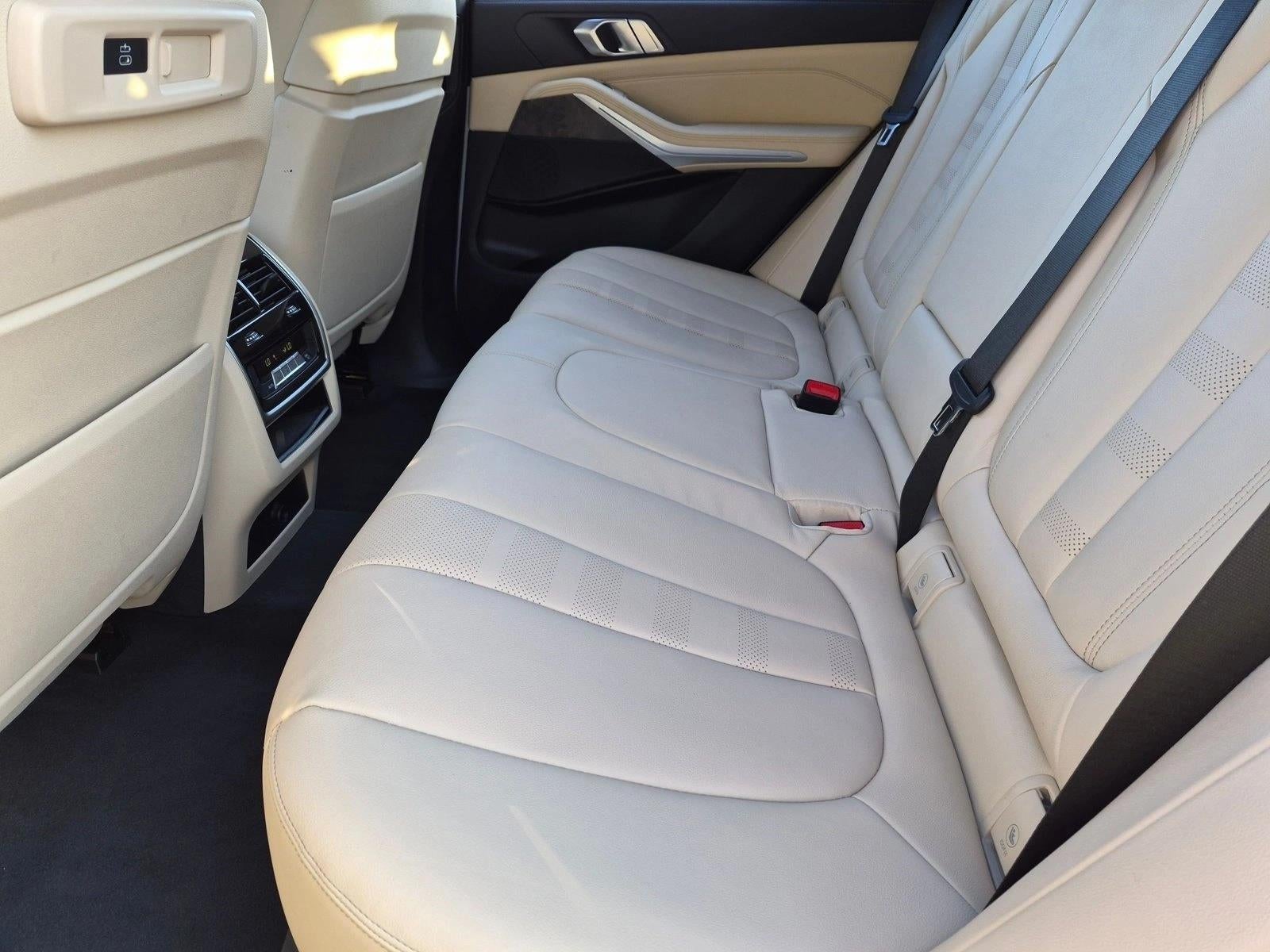 2022 BMW X5 sDrive40i Sports Activity Vehicle