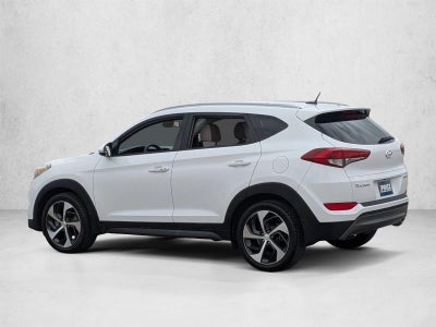 2016 Hyundai TUCSON FWD 4dr Sport w/Beige Int