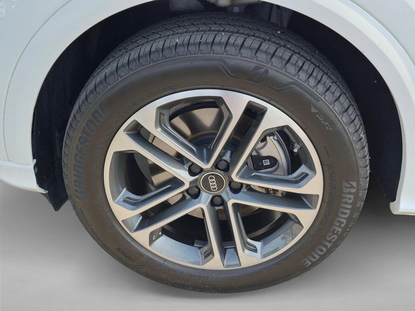 2025 Audi Q5 Premium 2.0 TFSI quattro
