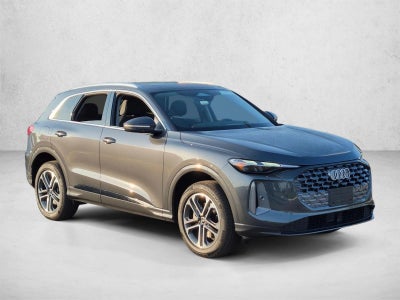 2025 Audi Q5 Premium 2.0 TFSI quattro
