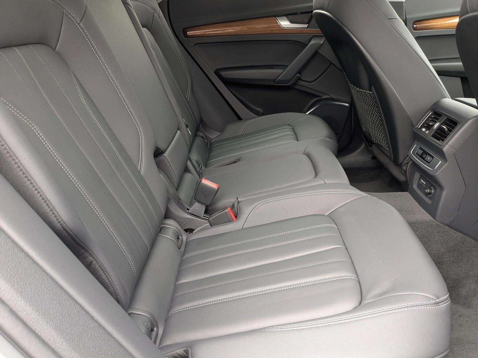 2023 Audi Q5 Premium 40 TFSI quattro