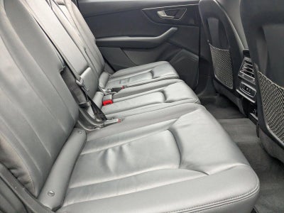 2023 Audi Q7 Premium 45 TFSI quattro