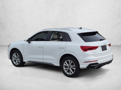 2022 Audi Q3 S line Premium 45 TFSI quattro