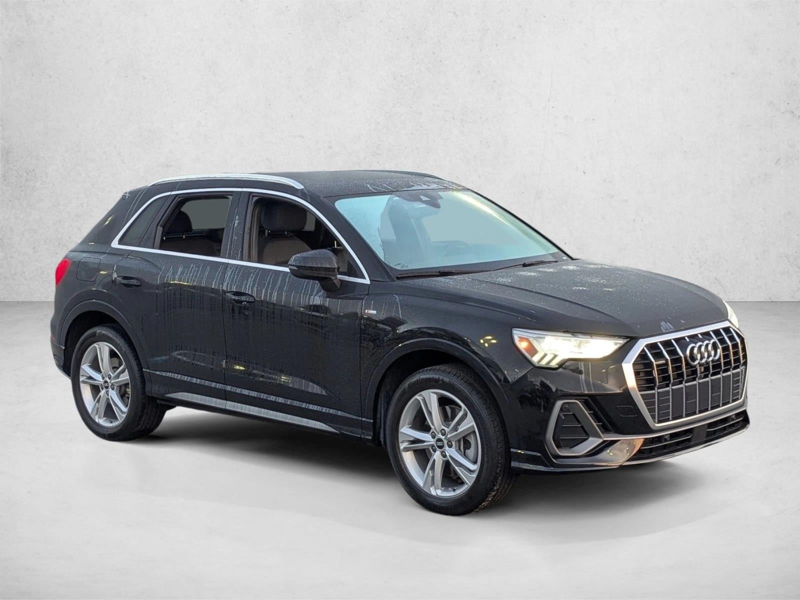 2022 Audi Q3 S line Premium Plus 45 TFSI quattro
