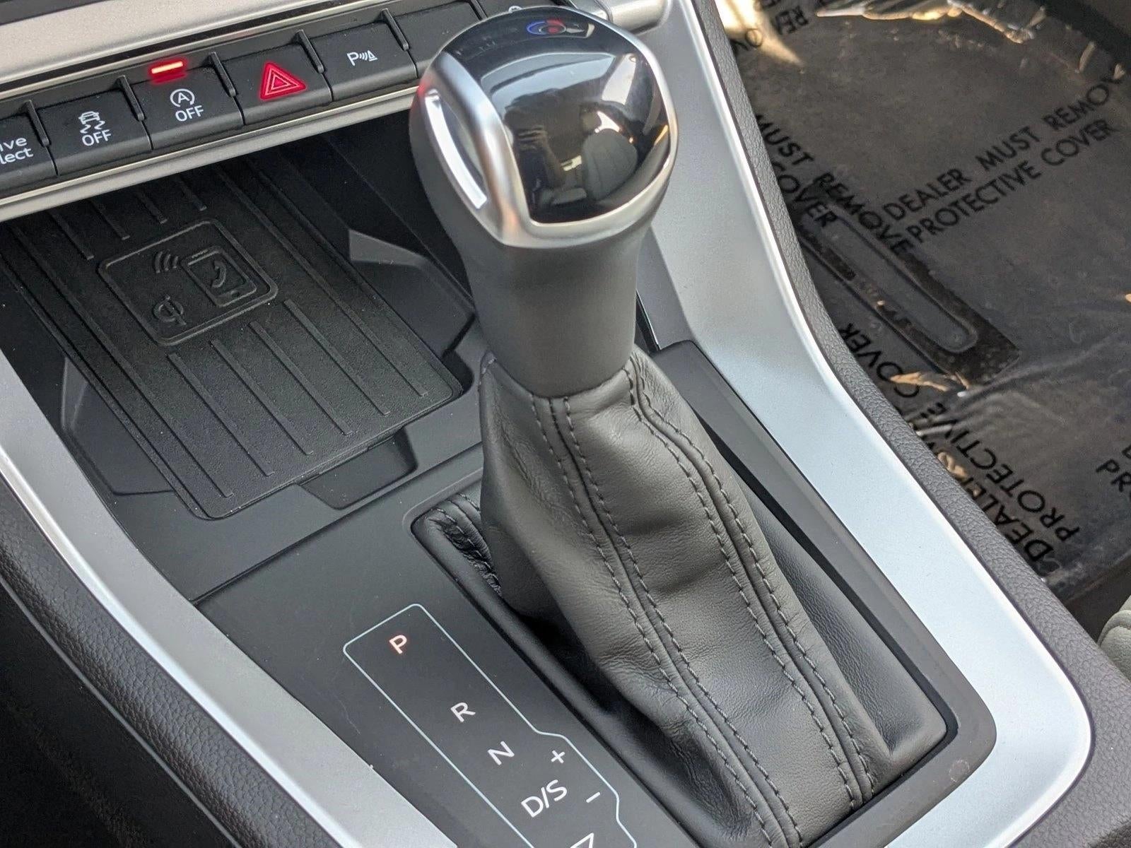 2024 Audi Q3 S line Premium Plus 45 TFSI quattro