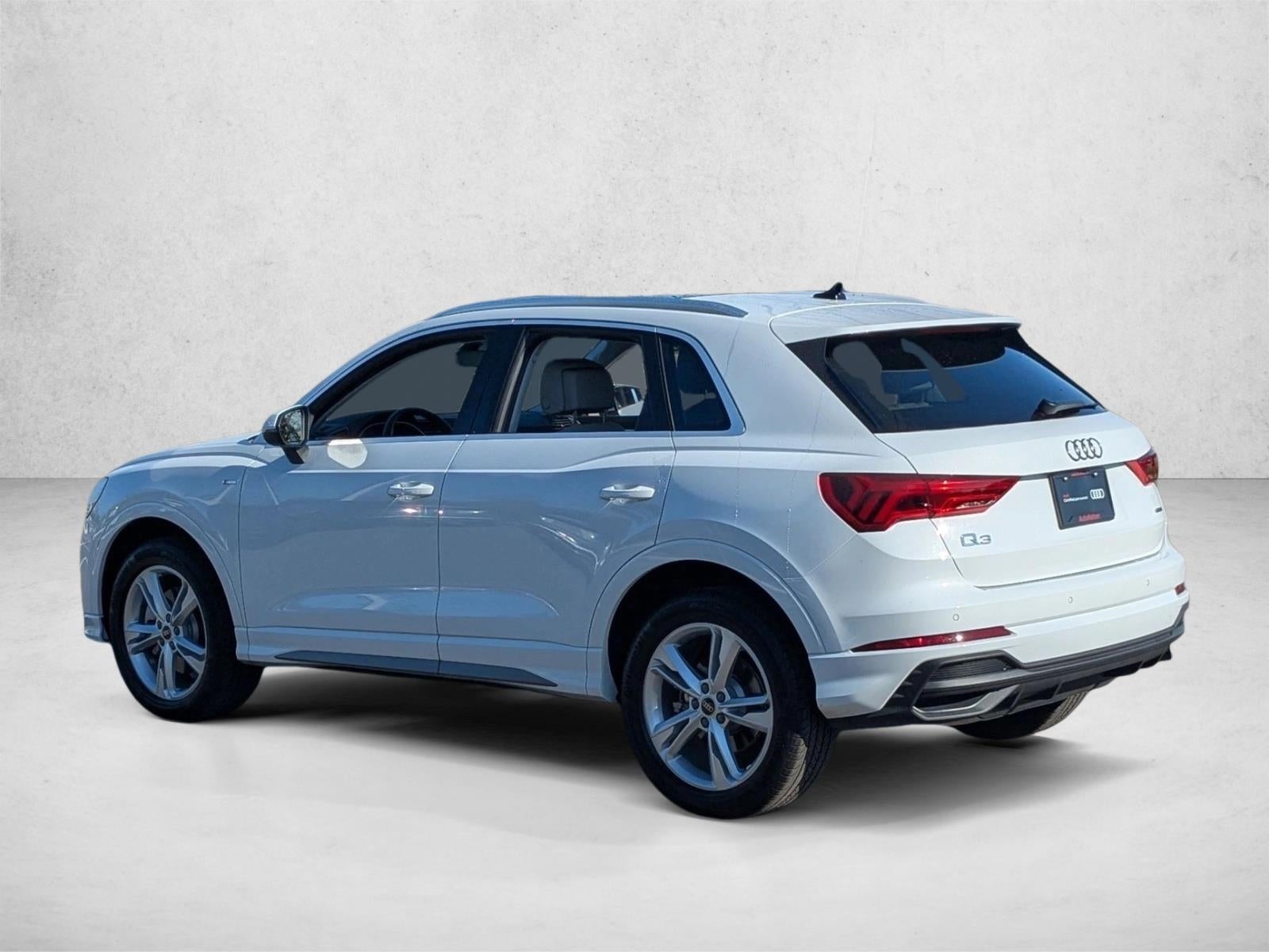 2024 Audi Q3 S line Premium Plus 45 TFSI quattro