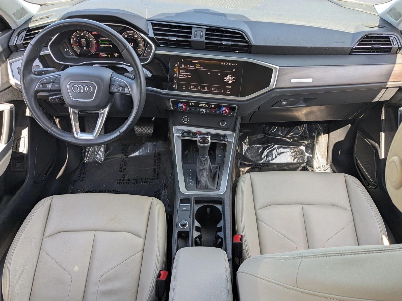 2024 Audi Q3 S line Premium Plus 45 TFSI quattro