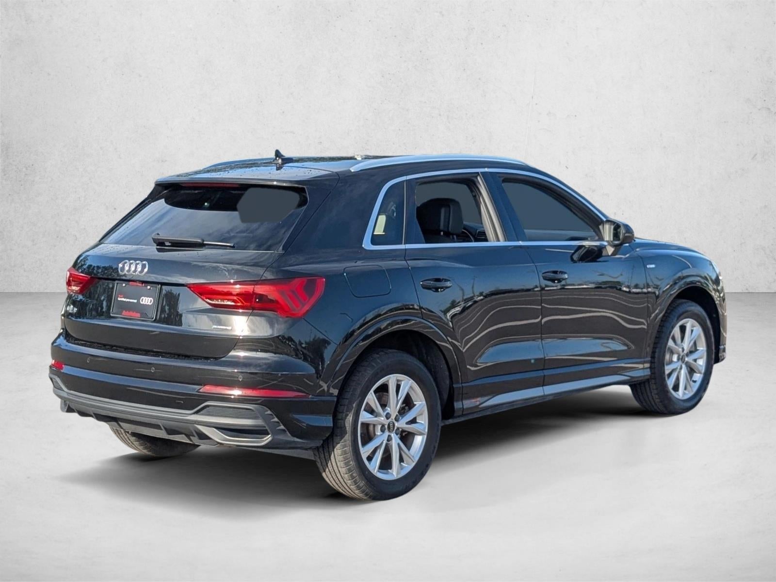 2023 Audi Q3 S line Premium Plus 45 TFSI quattro
