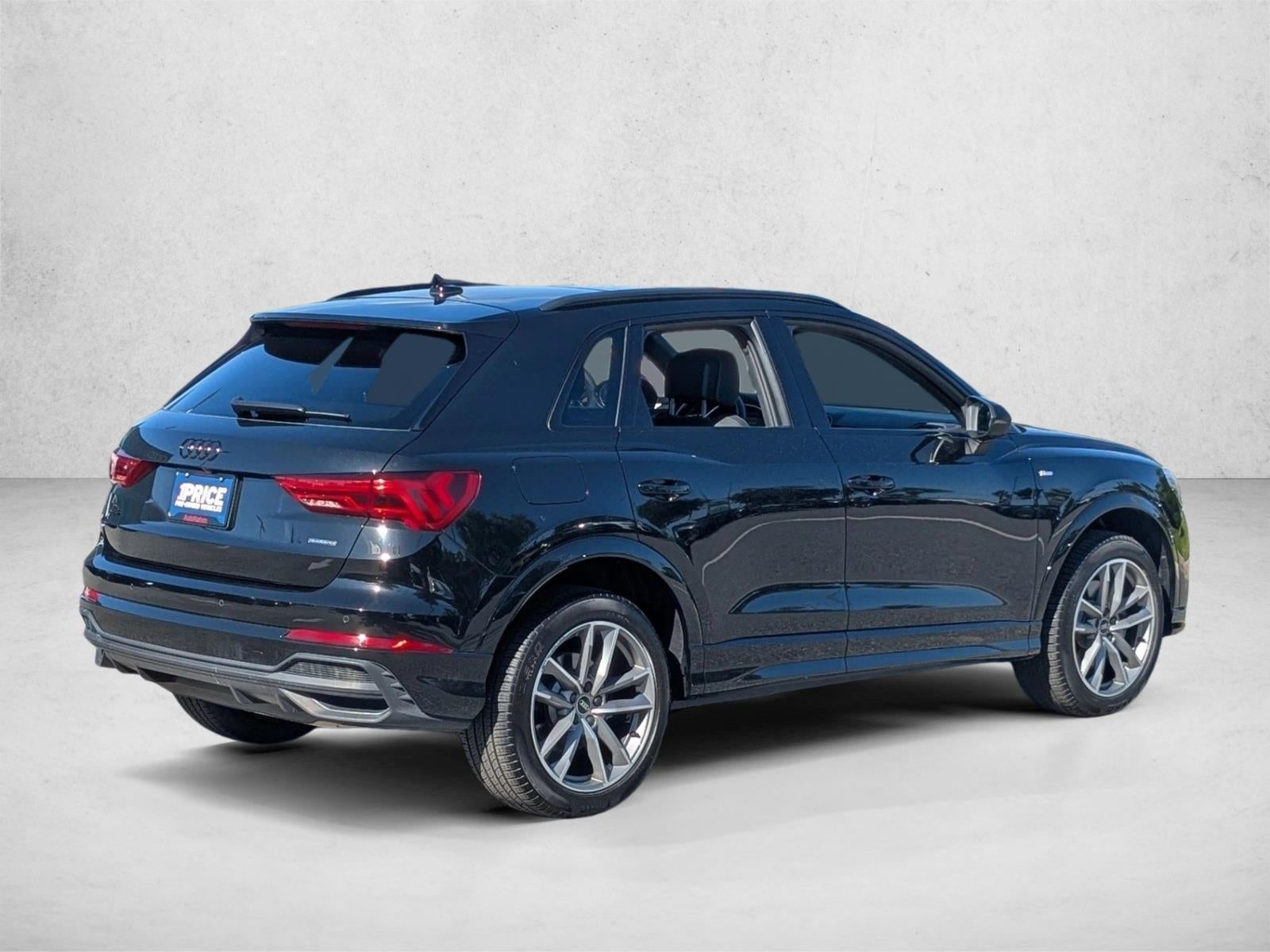 2024 Audi Q3 S line Premium Plus 45 TFSI quattro
