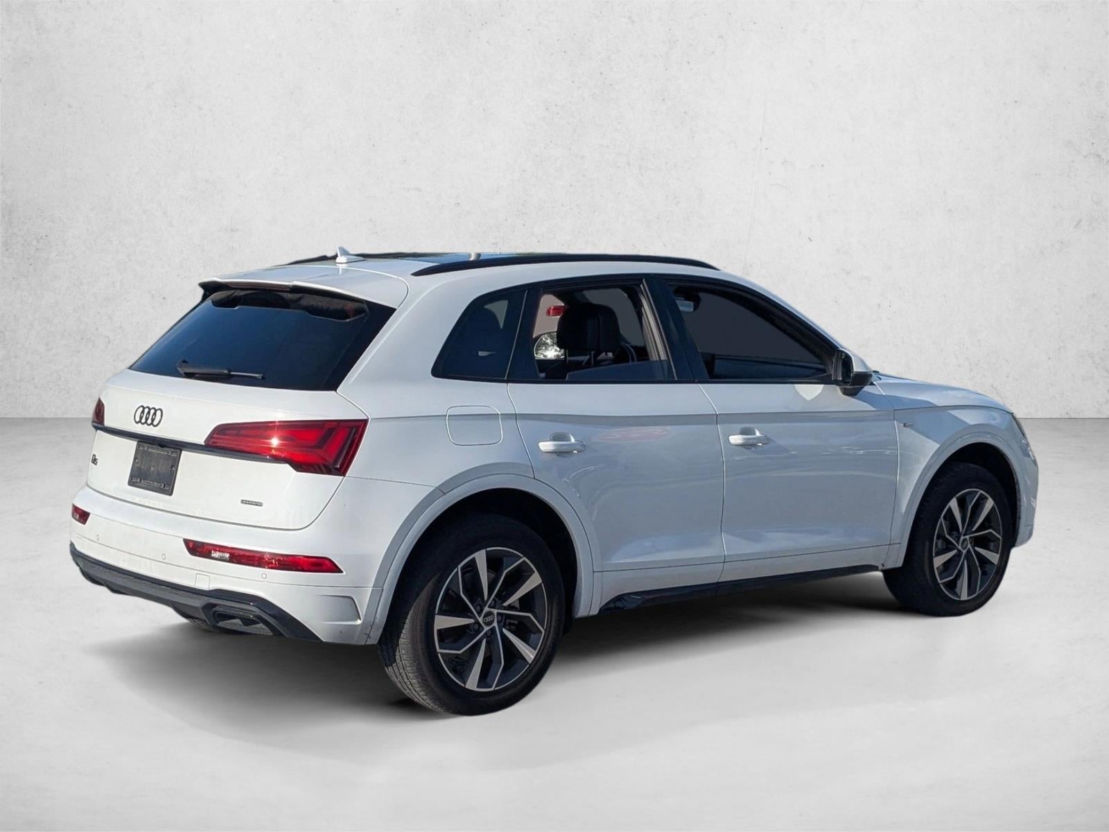 2024 Audi Q5 S line Premium 45 TFSI quattro