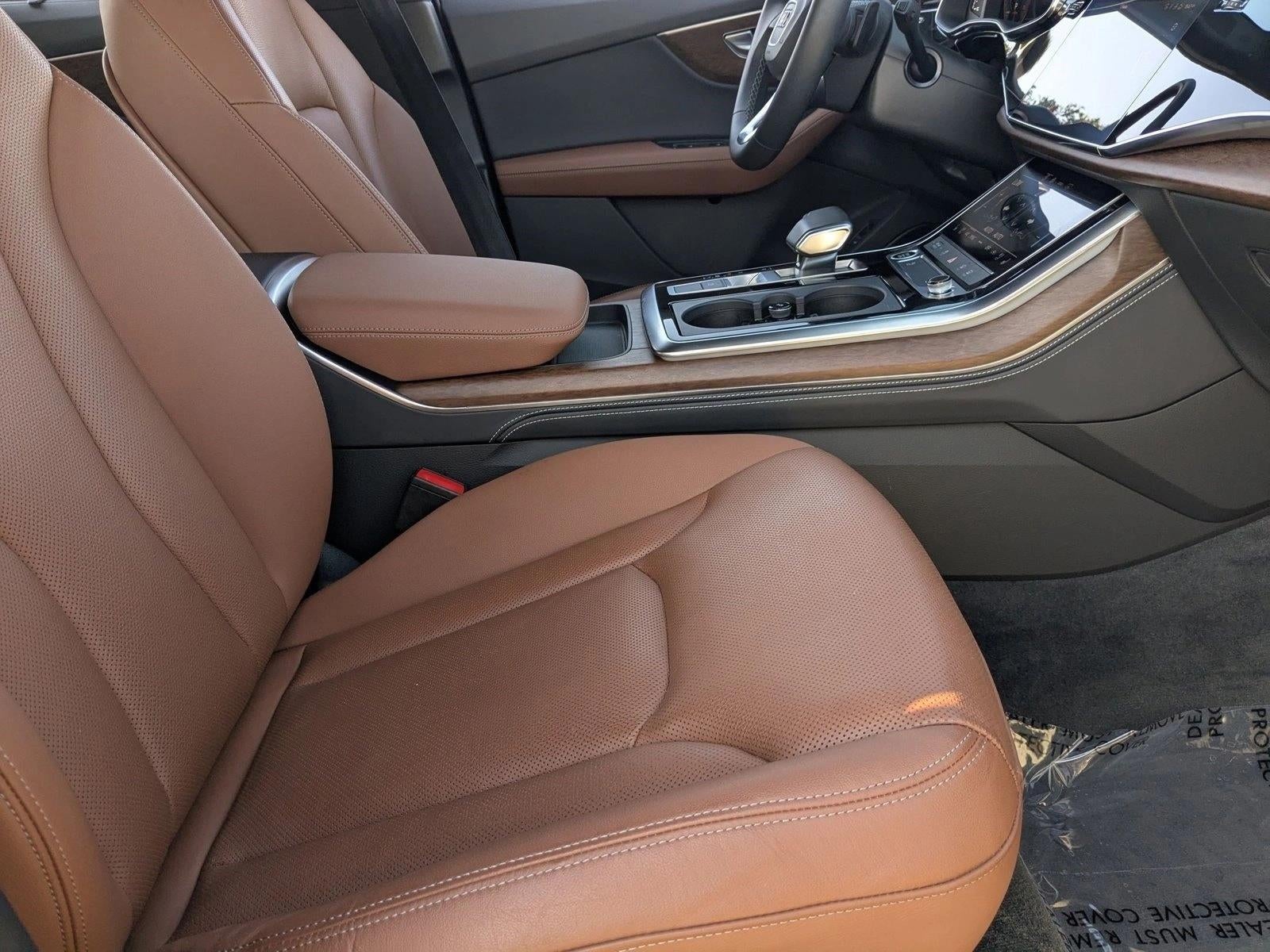 2025 Audi Q7 Premium Plus 45 TFSI quattro