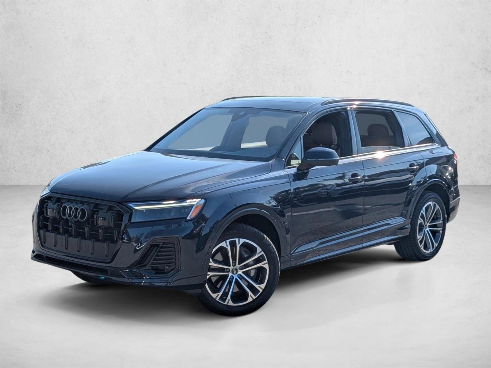2025 Audi Q7 Premium Plus 45 TFSI quattro
