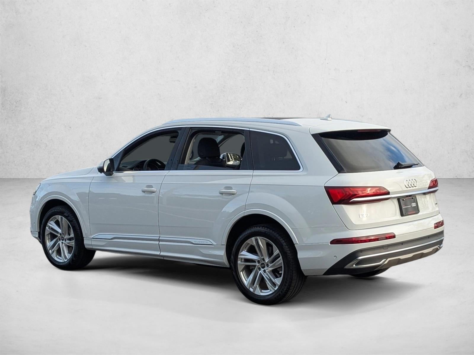 2023 Audi Q7 Premium Plus 45 TFSI quattro
