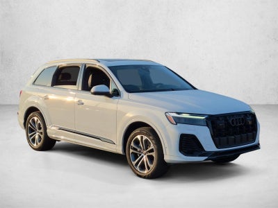 2025 Audi Q7 Premium Plus 45 TFSI quattro