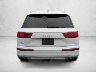 2019 Audi Q7 Premium Plus 45 TFSI quattro