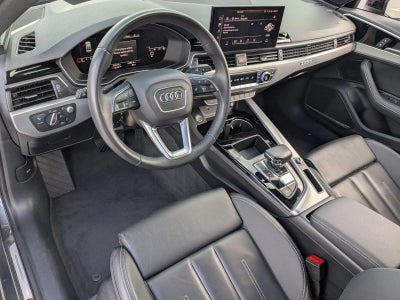 2023 Audi A4 Sedan S line Prestige 45 TFSI quattro