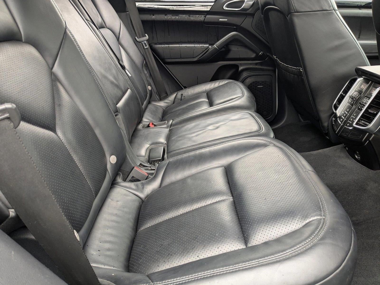 2017 Porsche Cayenne Platinum Edition AWD