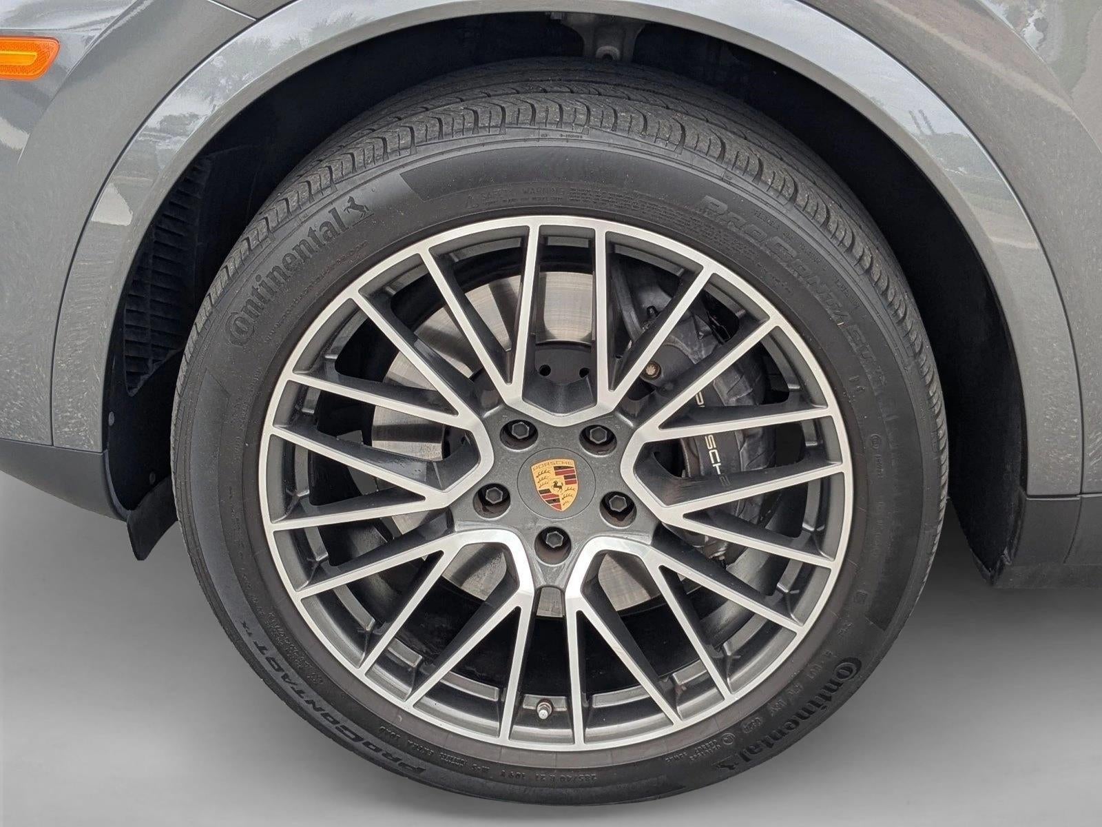 2023 Porsche Cayenne Platinum Edition AWD