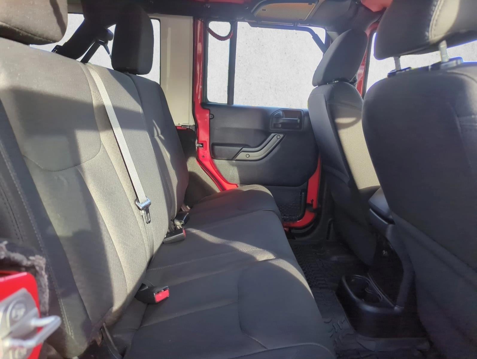 2016 Jeep Wrangler Unlimited 4WD 4dr Sport