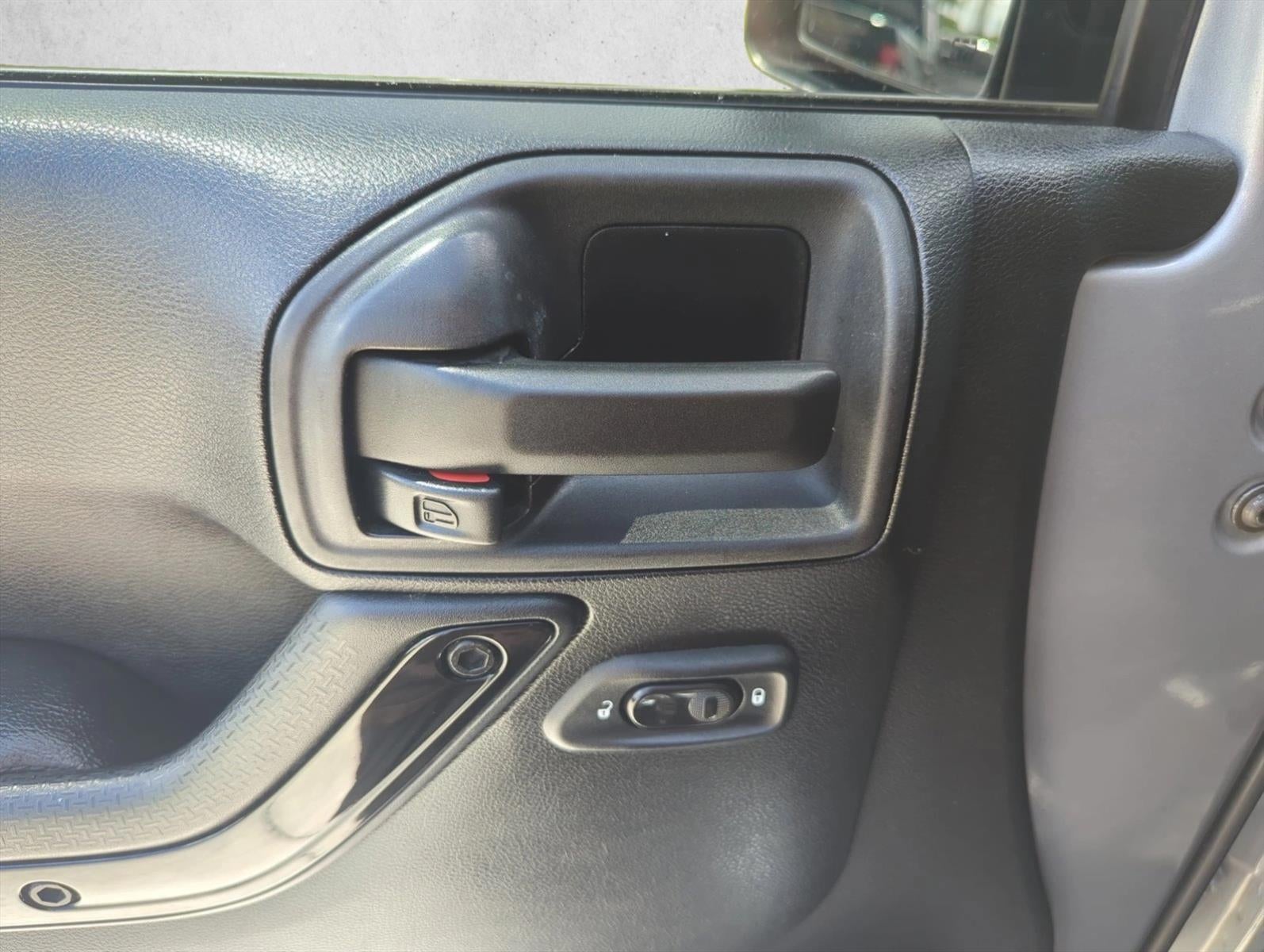 2015 Jeep Wrangler Unlimited 4WD 4dr Altitude