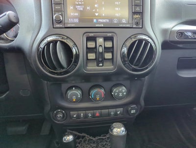 2015 Jeep Wrangler Unlimited 4WD 4dr Altitude