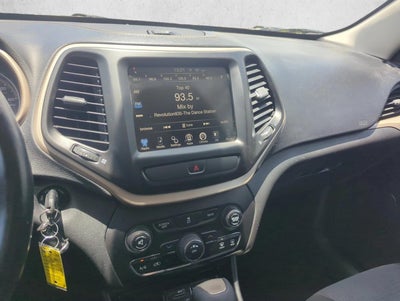 2016 Jeep Cherokee FWD 4dr Latitude