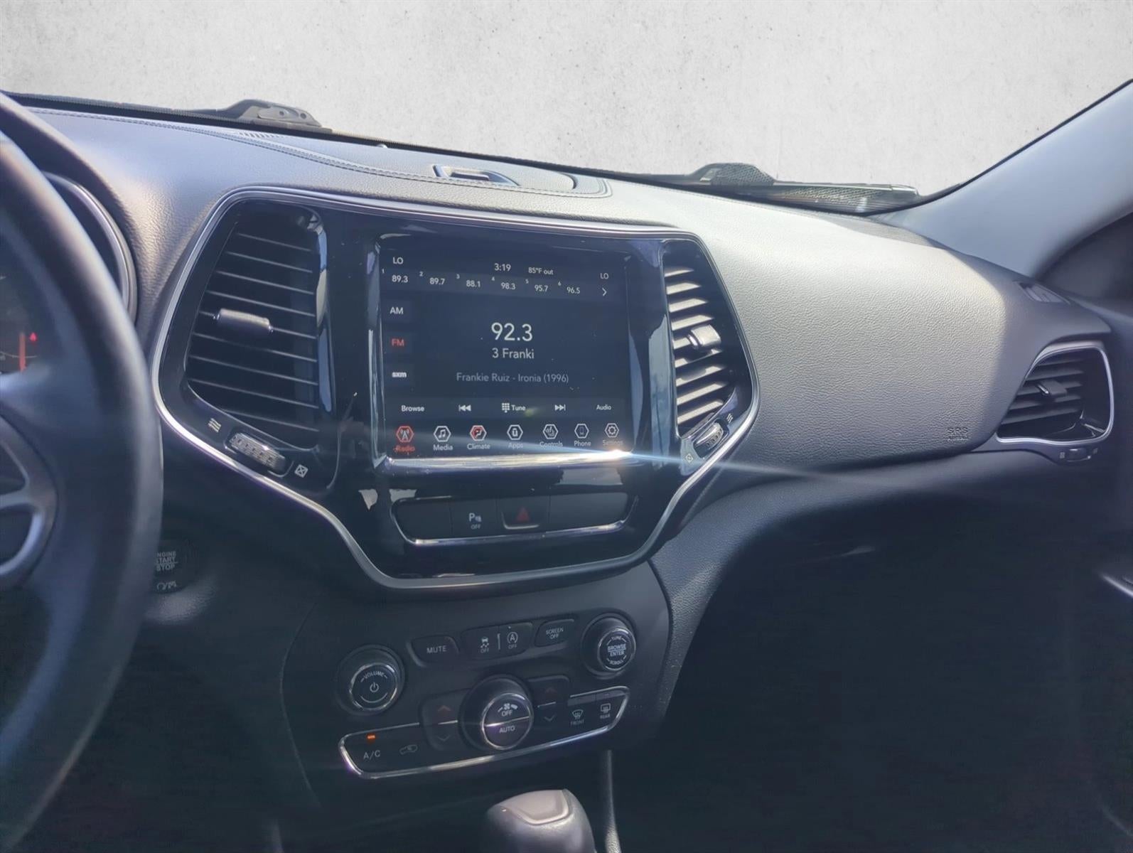 2020 Jeep Cherokee Limited FWD